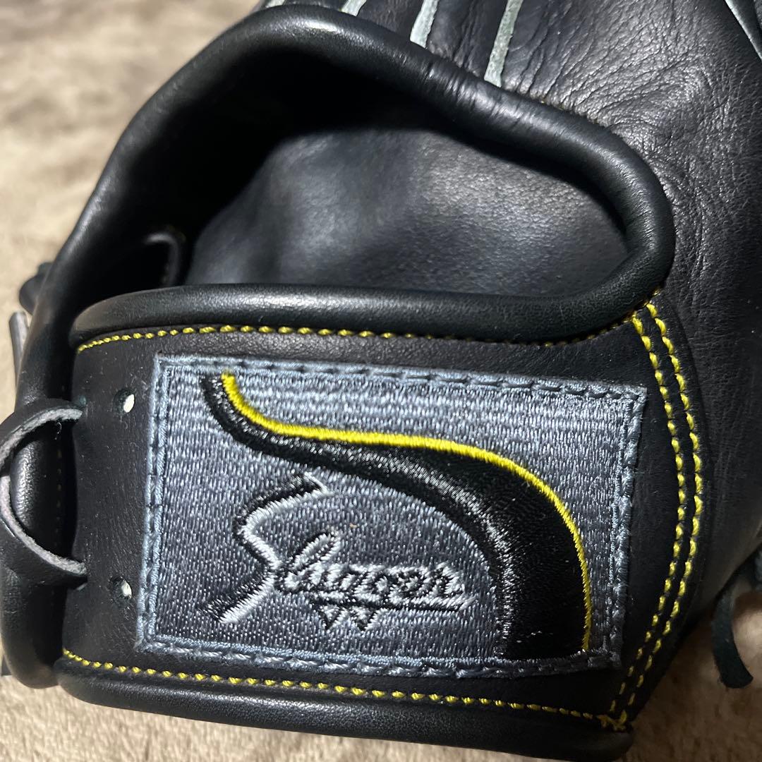 軟式　スラッガー　SR1 カスタム　黒×グレー　内野手用