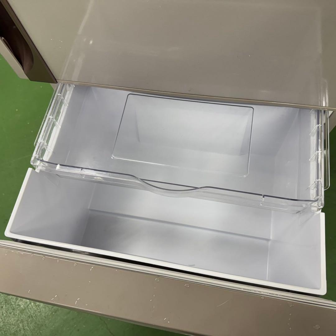 228★2017年製★日立　冷蔵庫　大型　3ドア　自動製氷　大容量　一人暮らし