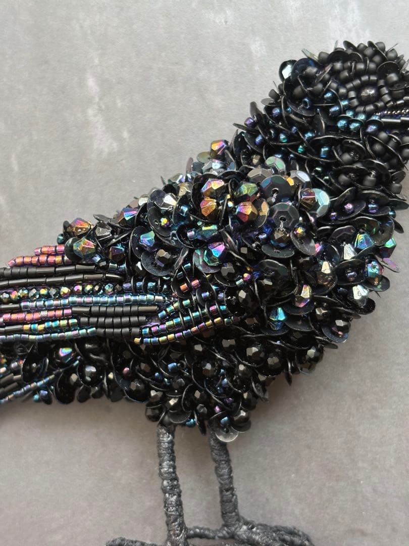 【ハシブトガラス】ビーズ刺繍ブローチバッグチャーム