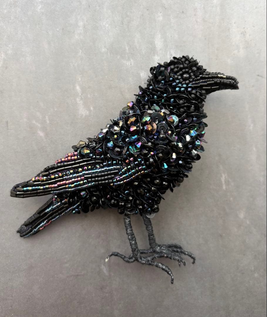 【ハシブトガラス】ビーズ刺繍ブローチバッグチャーム