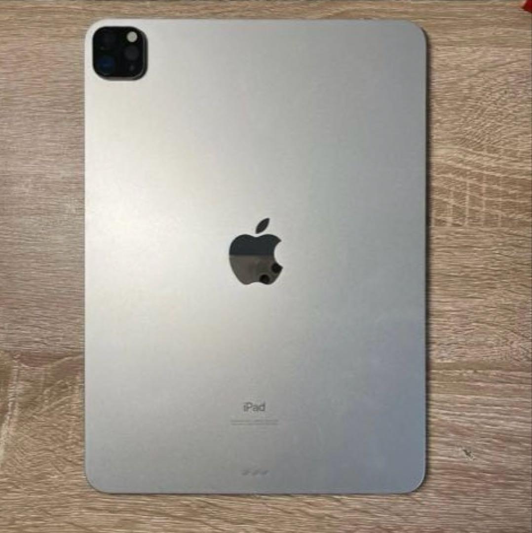 iPad Air4 Wi-Fi 64GB シルバー　画面割れ有り