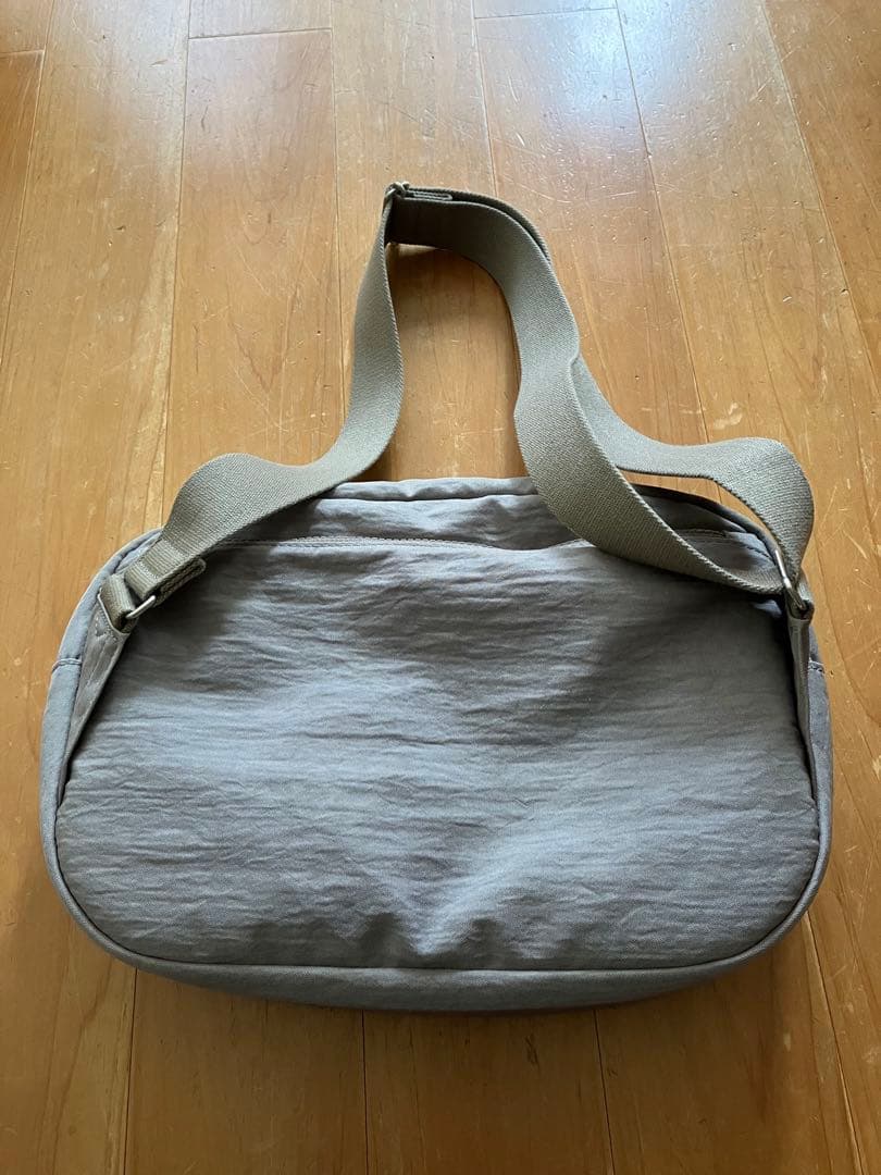 NIZYU KANO ボディバッグL サイズ グレージュ