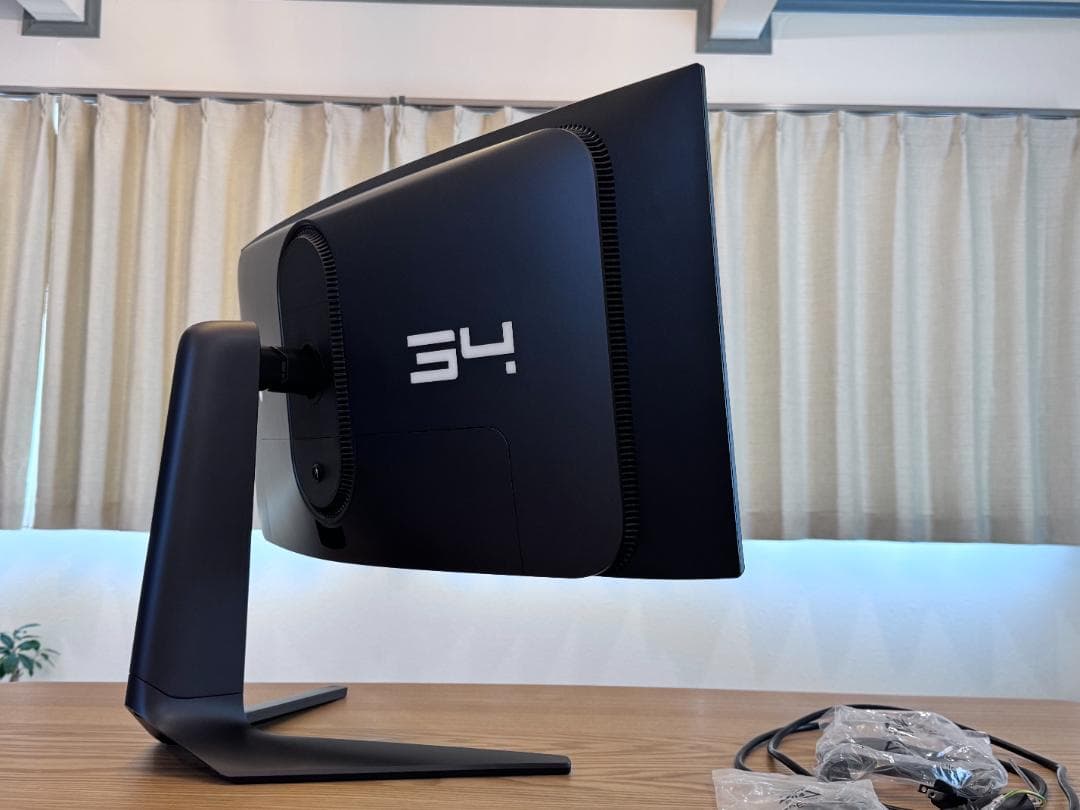 Dell Alienware 34 曲面 QD-OLED AW3423DWF