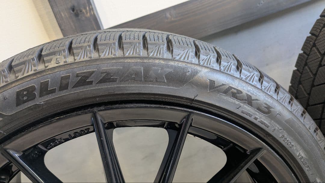 VRX3 225/40/r18 GRヤリス空気圧センサ付RZ純正ホイール