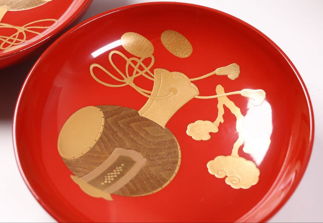 【MB36】輪島塗 宝尽くし金蒔絵 朱塗椀 三客 小槌 軍配 霊芝 木製漆器