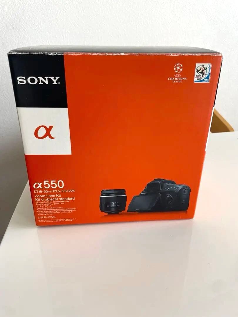 SONY α550 デジタル一眼レフカメラセット（SDカード付き）