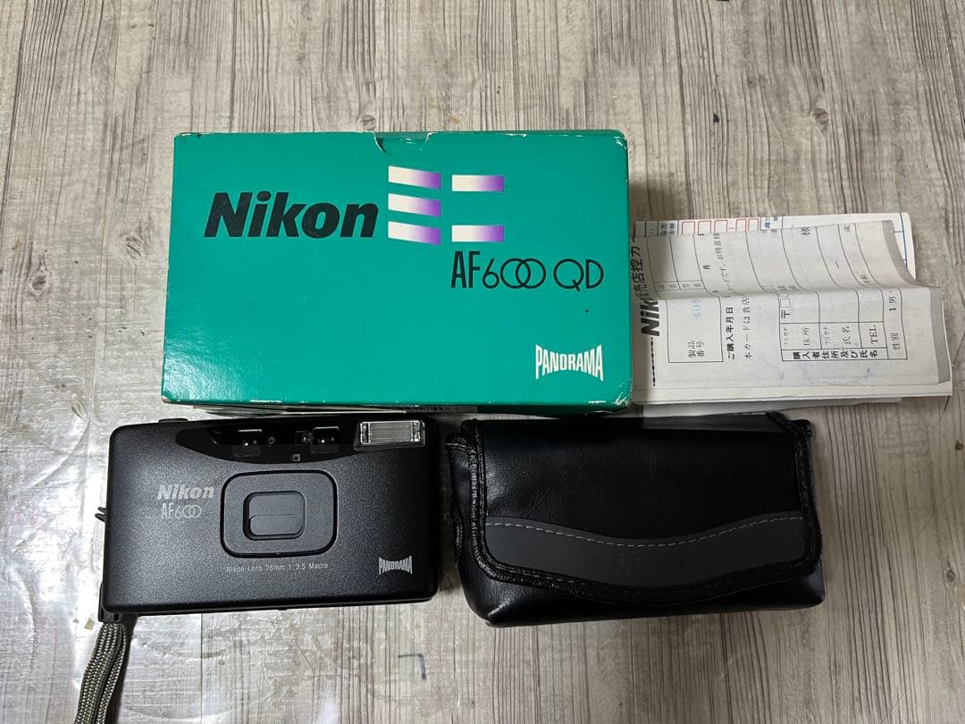 Nikon AF600 コンパクトフィルムカメラ