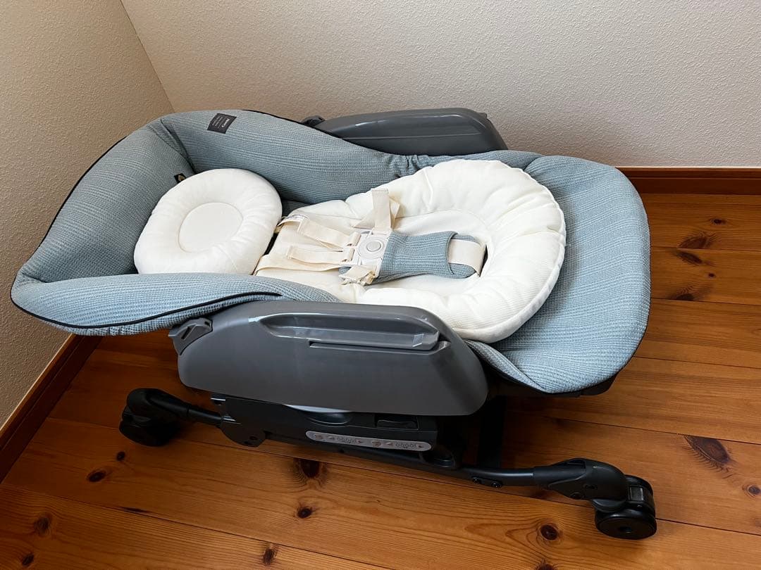 COMBI コンビ 電動ハイローチェア ホワイトレーベル ネム　ミンティーブルー