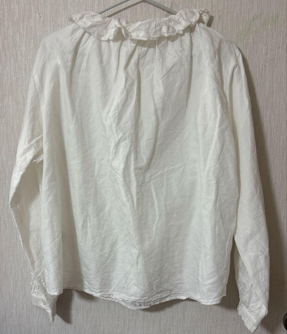 美品 ネストローブコットンリネンダンガリーフリルシャツ
