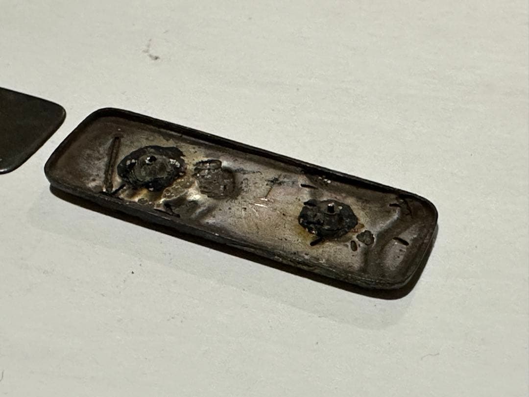 時代 前金具 煙草入 かます 銅製 彫金 金工 象嵌 根付 提物 目貫 妖怪