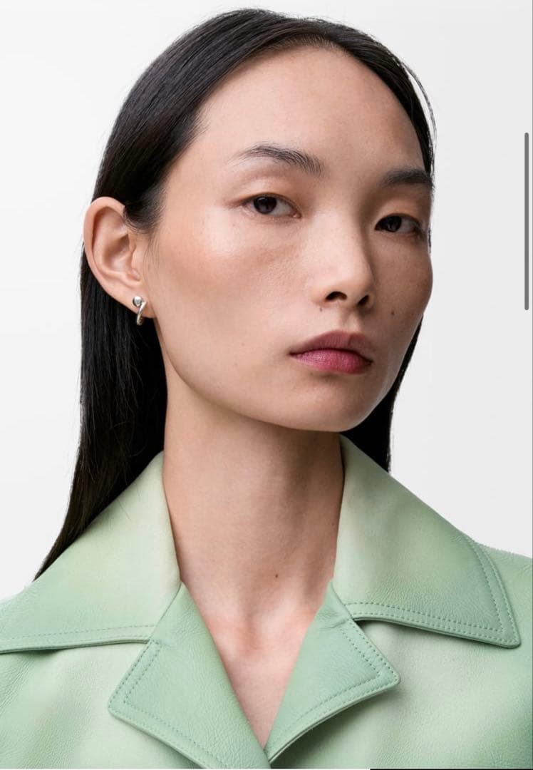 最終値下げ　ロエベ　LOEWE アナグラム　ペブル　フープ　ピアス　片耳