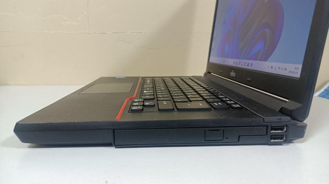 ⭐️ノートパソコンFUJITSU第四世代Core i5 SSD128Gメモリ8G