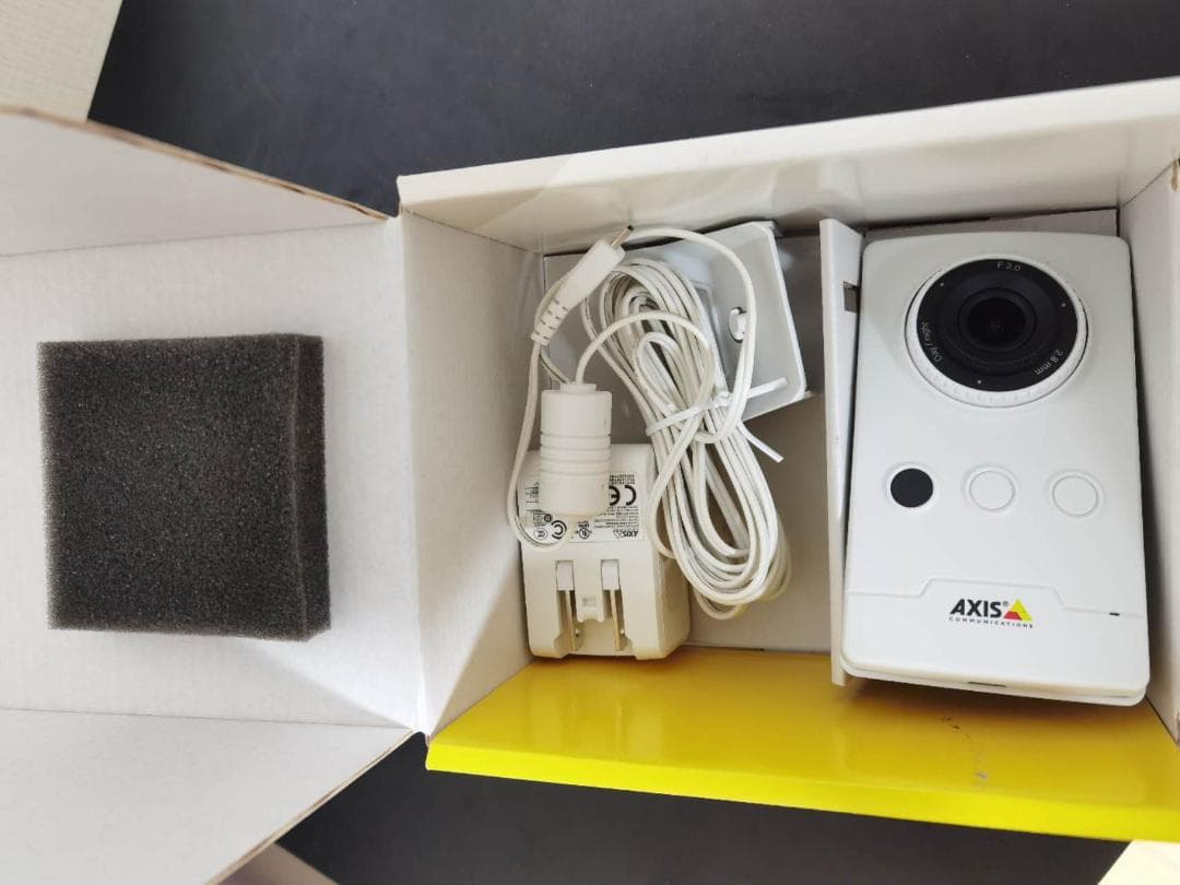 AXIS M1045-LW ネットワークカメラ (新品未使用)