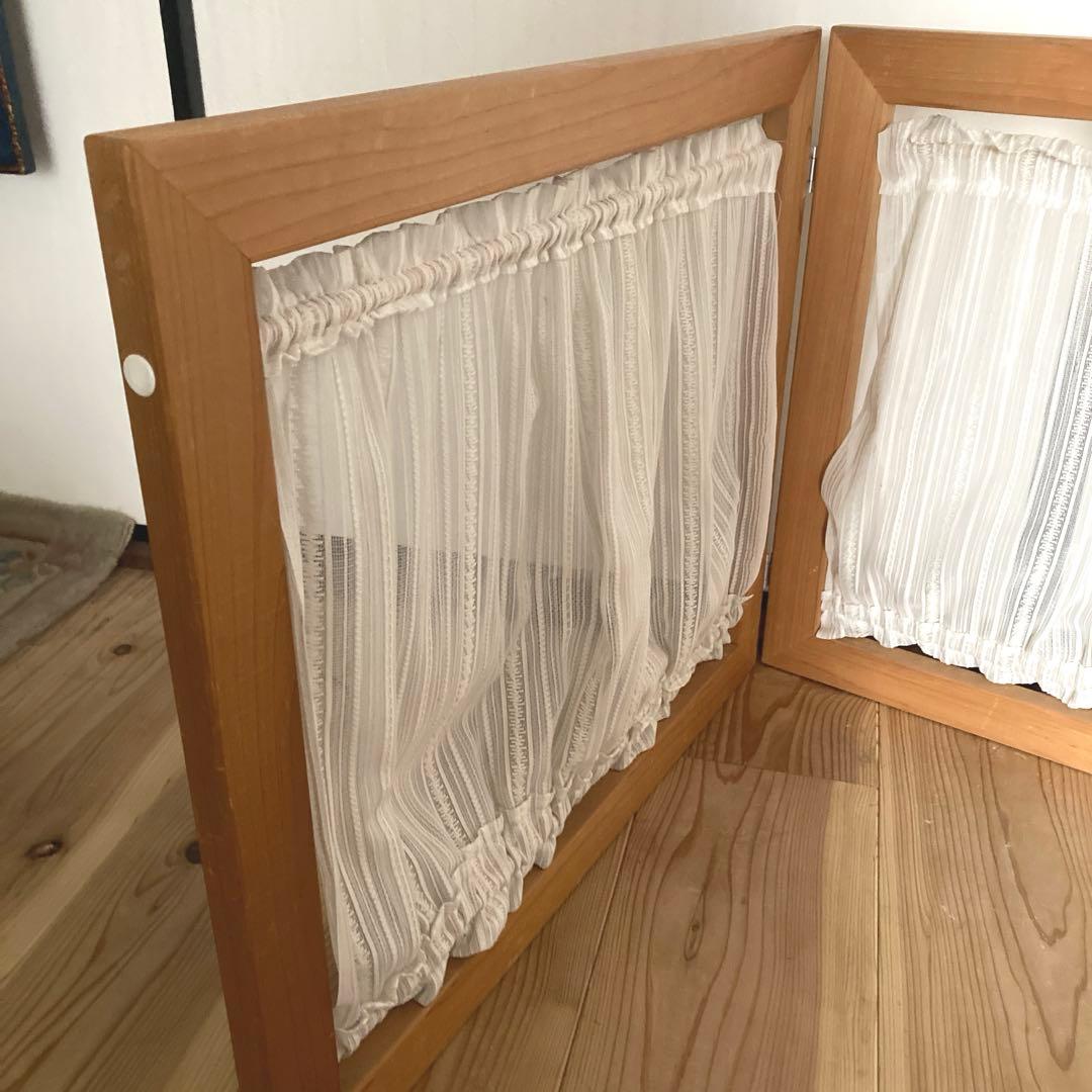 カントリー家具　フレンチ　レースのパーテーション