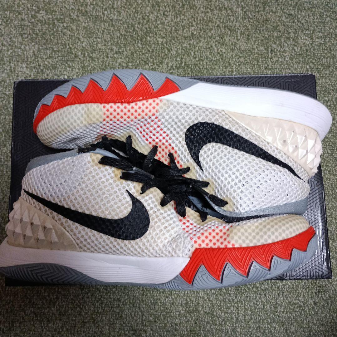 Nike Kyrie 1 カイリー1 