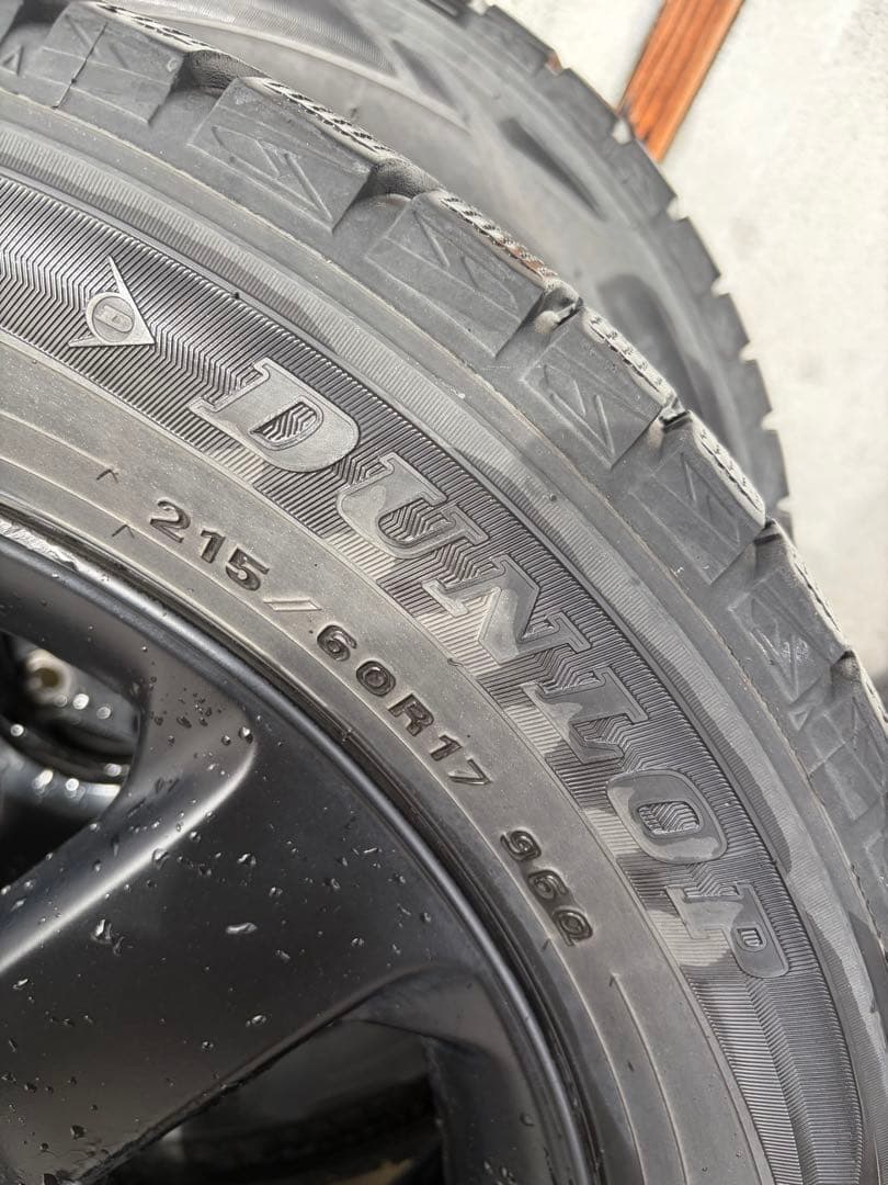 スタッドレスタイヤホイール４本セット　ダンロップ　　WM01 17インチ