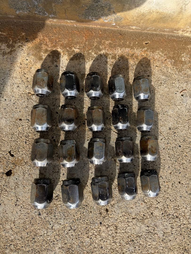 スタッドレスタイヤホイール４本セット　ダンロップ　　WM01 17インチ