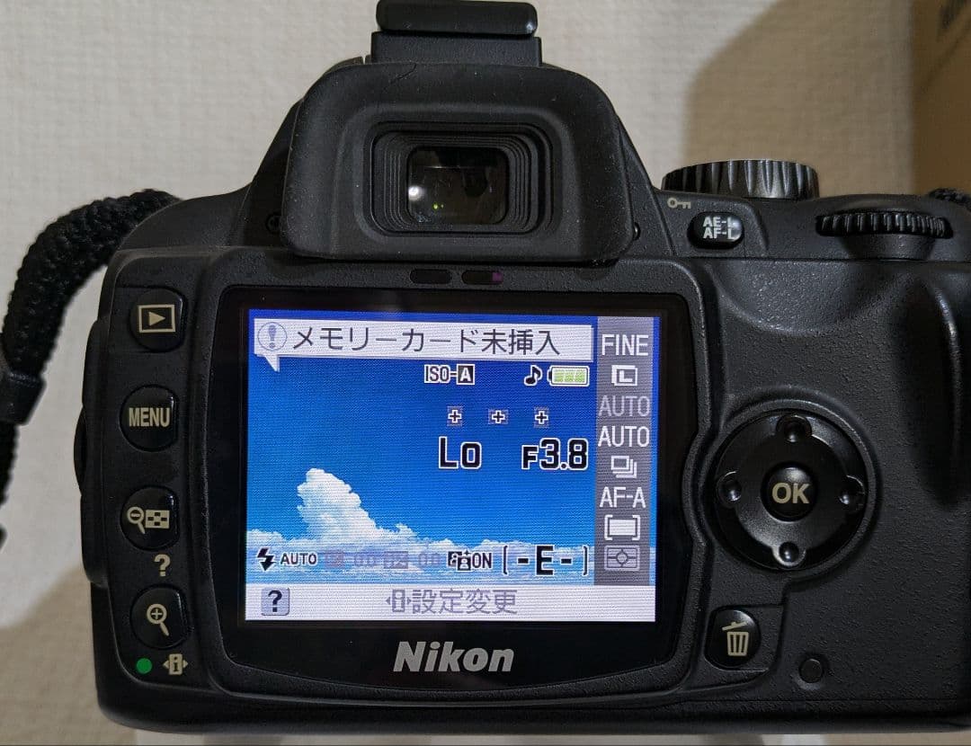 Nikon デジタル一眼レフカメラ D60 ダブルズームキット D60