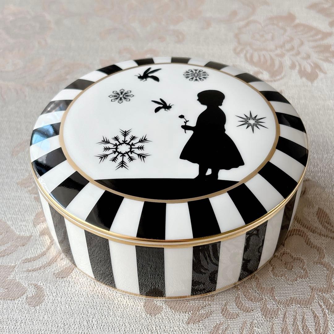 未使用★リチャードジノリ★クリスマス限定★ラウンドボックス　小物入れ