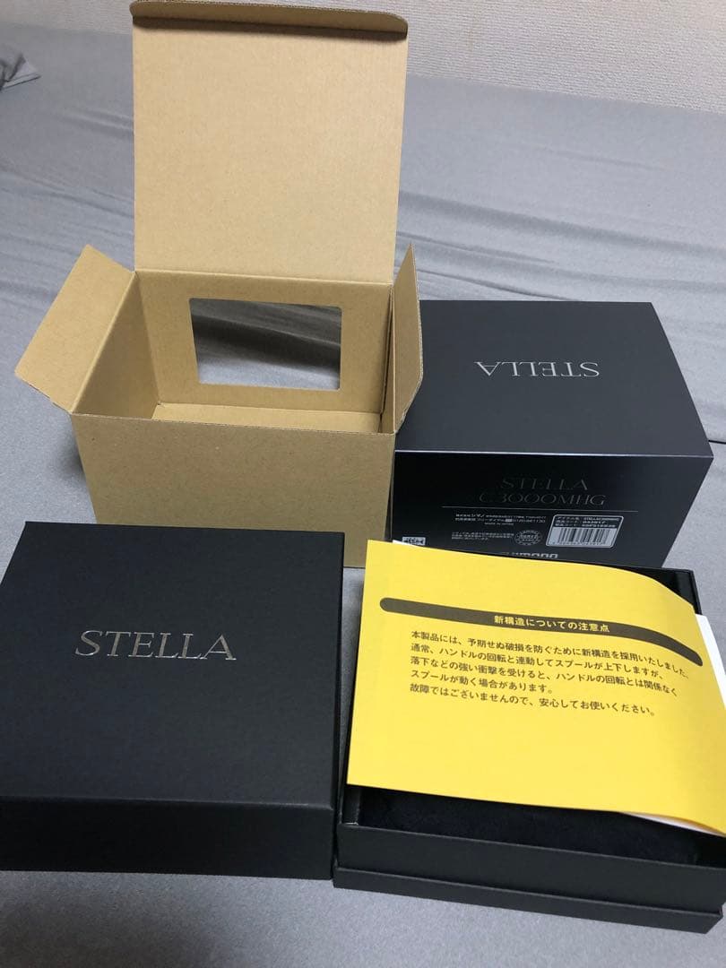 2022 ステラ C3000MHG スピニングリール