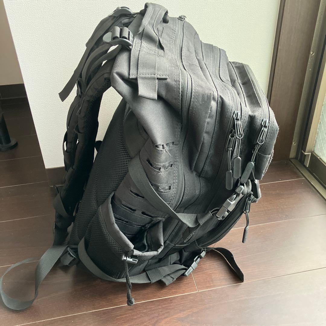 BUILT FOR ATHLETES バックパック ブラック