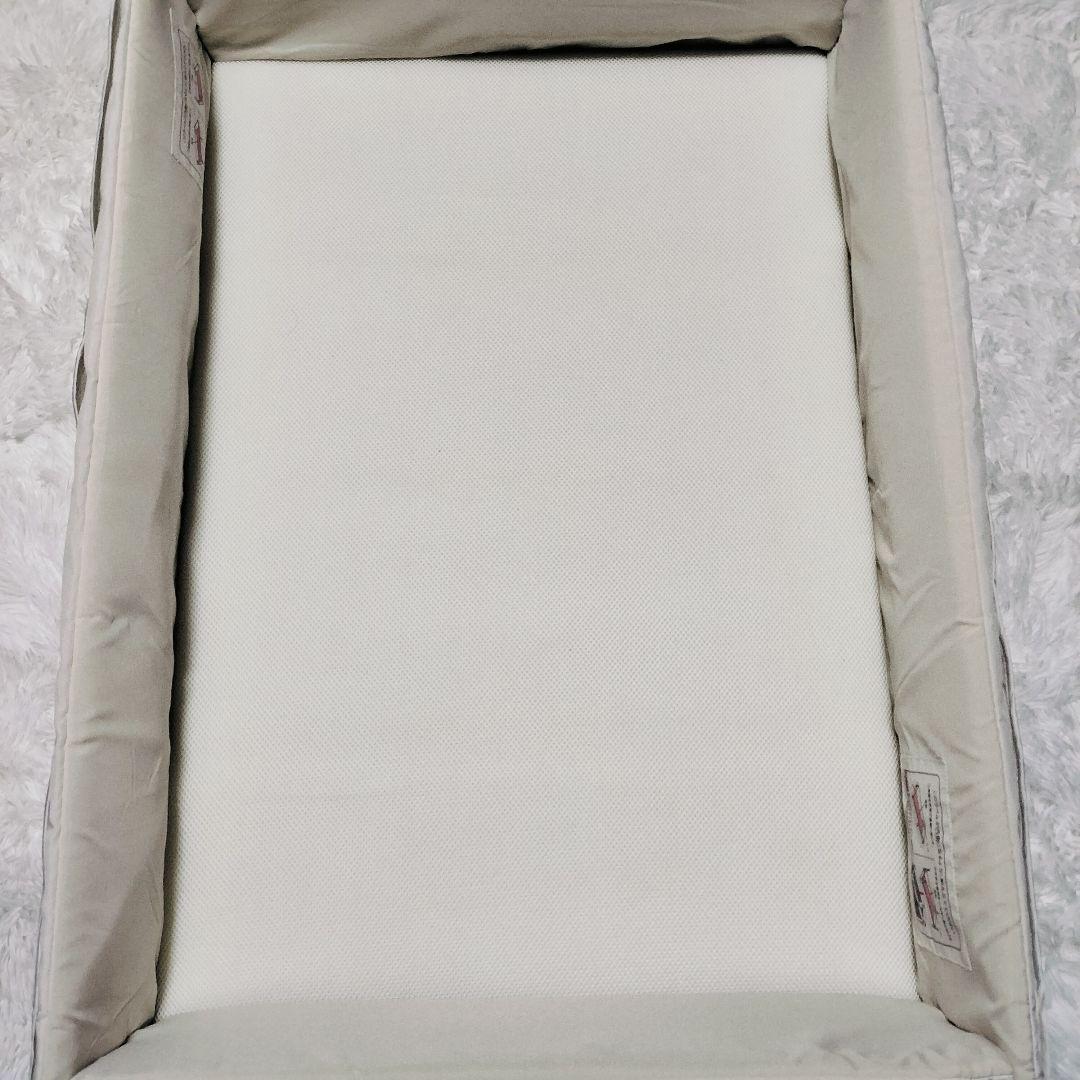 美品 Aprica ココネルエアー ベビーベッド アップリカ 折り畳み 収納袋付