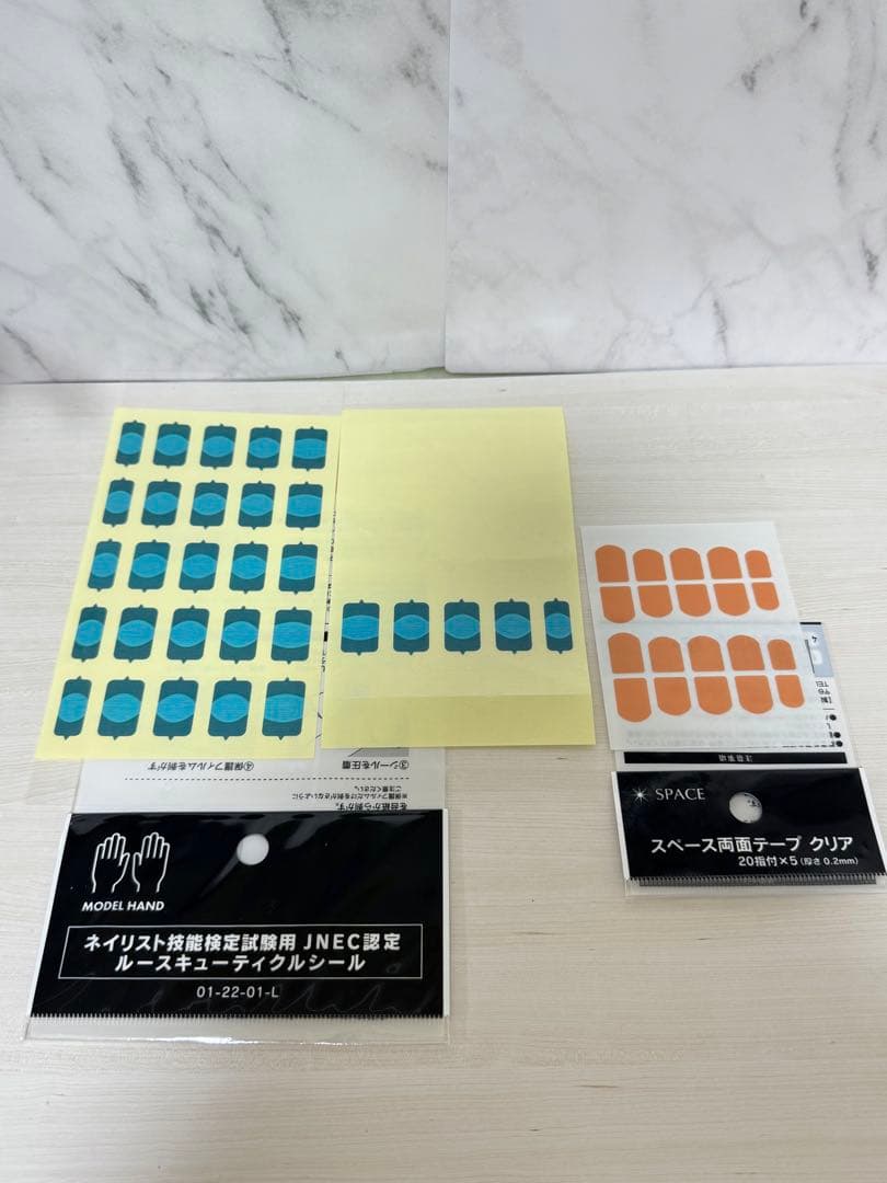 ネイリスト技能検定試験用 JNEC認定モデルハンド（骨折なし）