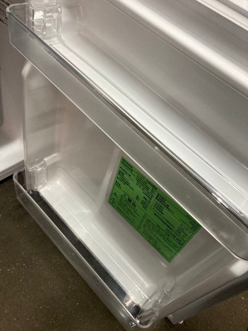 冷蔵庫 アイリス　一人暮らし 冷凍冷蔵庫 90L ノンフロンIRSD-9B-W
