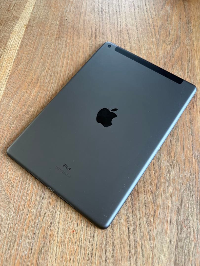 Apple iPad 10.2 第7世代 Wi-Fi+Cellular 32GB