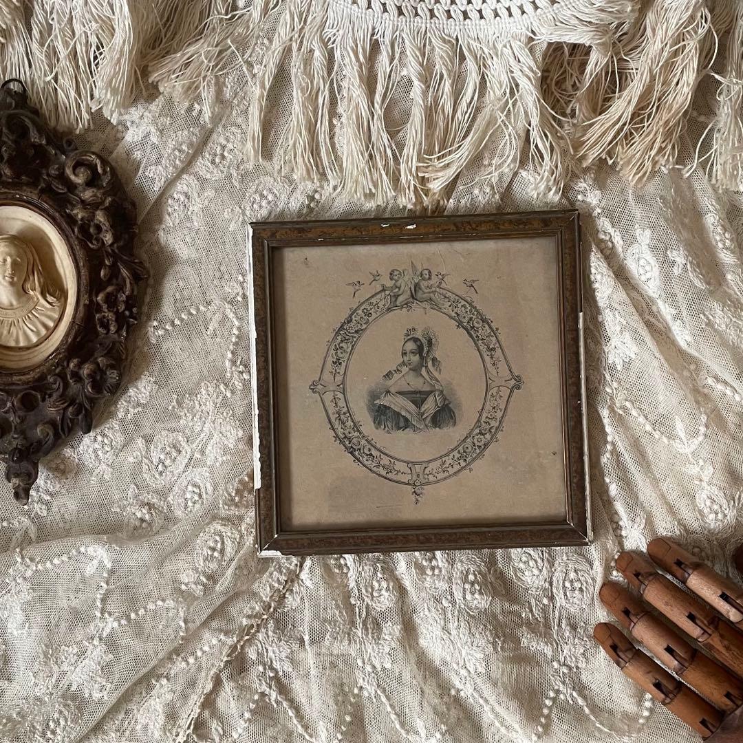 アンティーク女性の肖像画フレーム