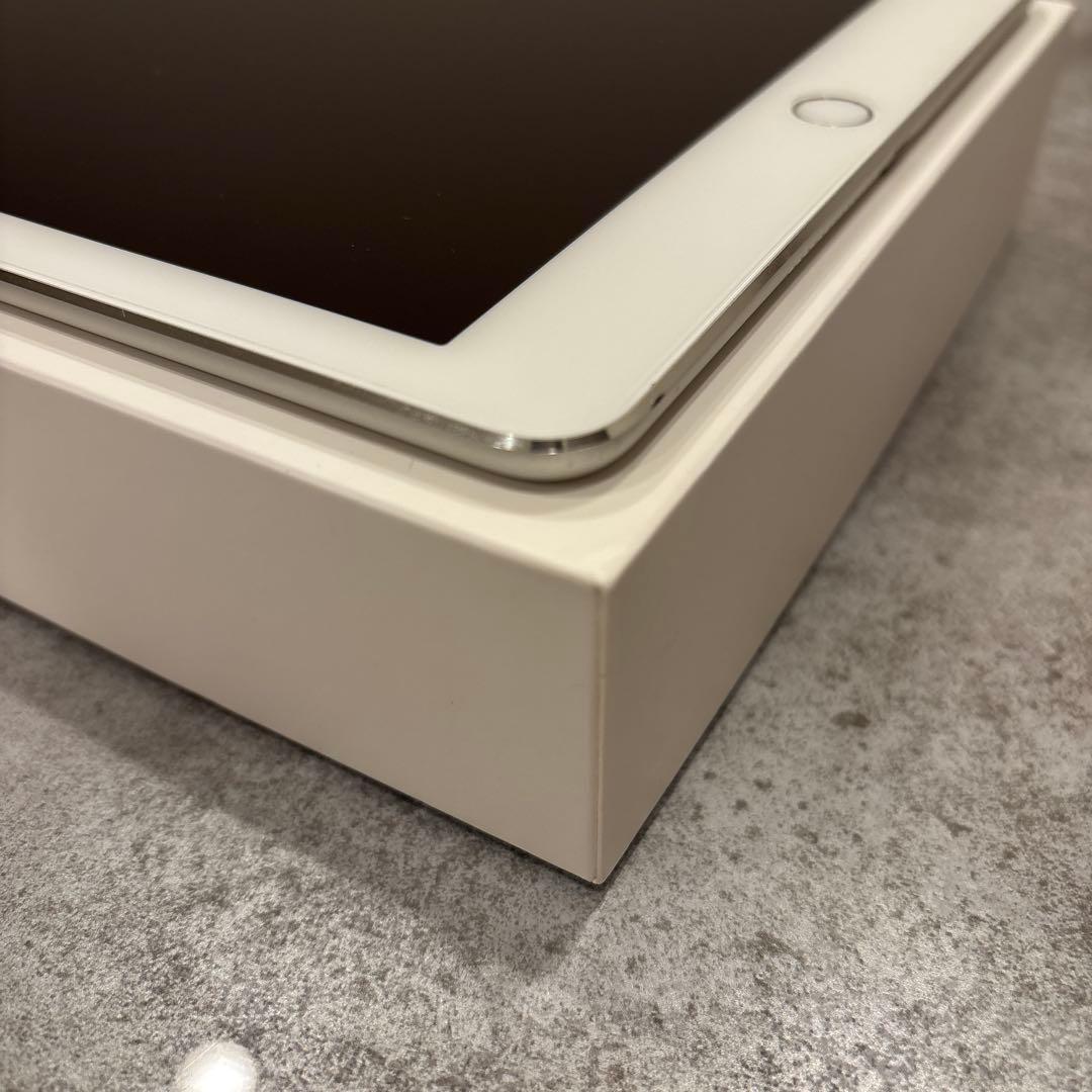 iPad Air2 第2世代 128GB Wi-Fiモデル