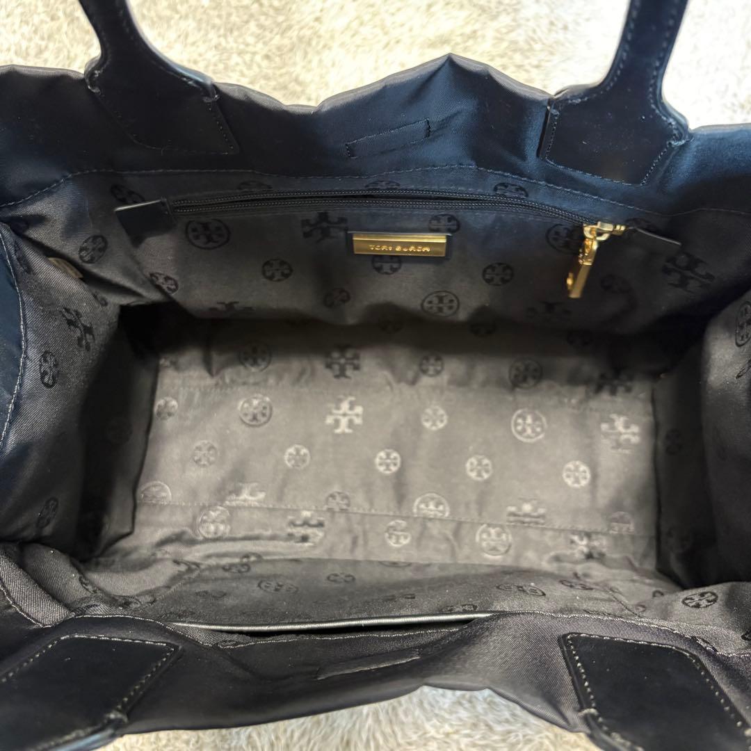 TORY BURCH トリバーチ ナイロントートバッグ ブラック 軽量A4収納可