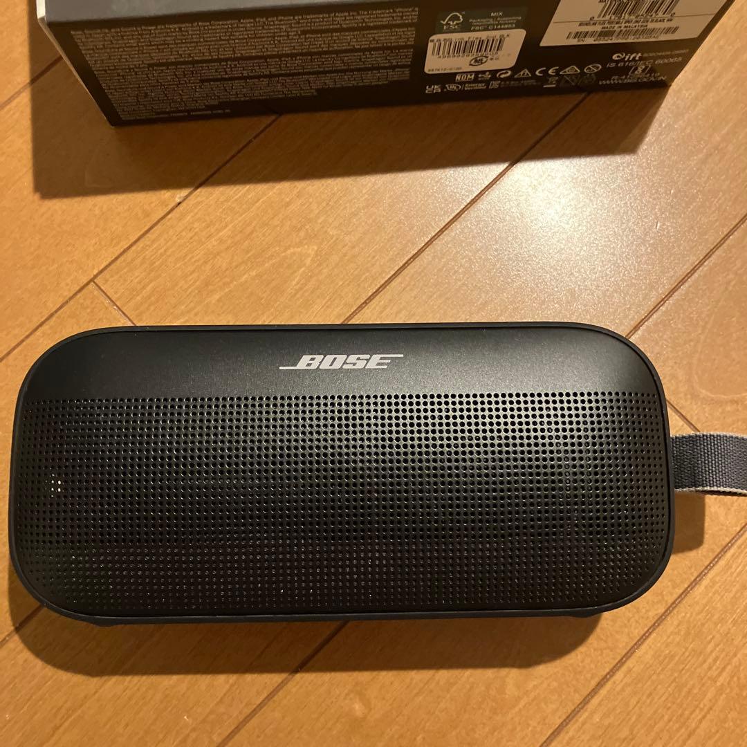 スピーカー・ウーファー Bose SoundLink Flex Portable Speaker 2