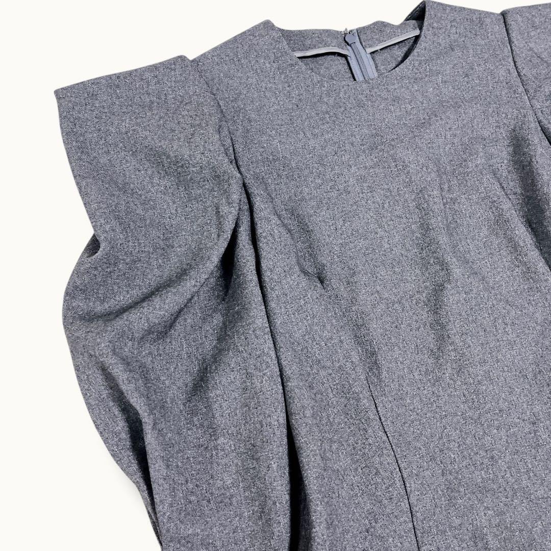 【専用】とんがりトップス　グレー　パフスリーブ　長袖 サイズ2