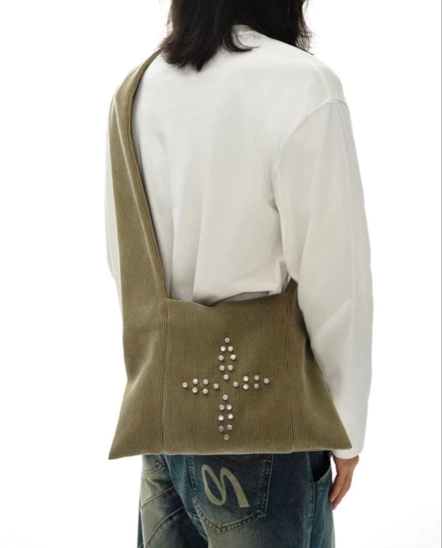 バッグ oinimi corduroy studs shoulder bag