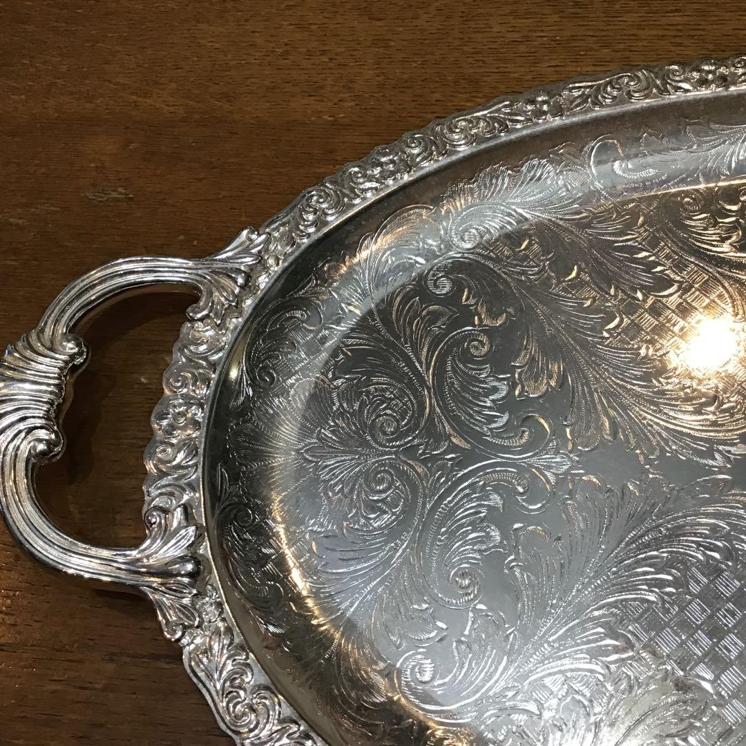 イギリス製　　　シルバートレー　　　　　銀メッキ