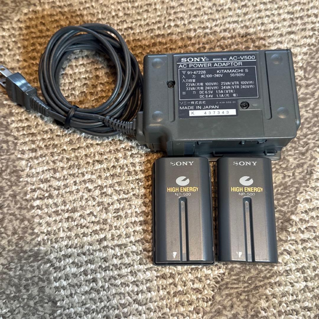 美品・動作良好 VideoHi8ソニーCCD-TR2 高画質8ミリビデオカメラ