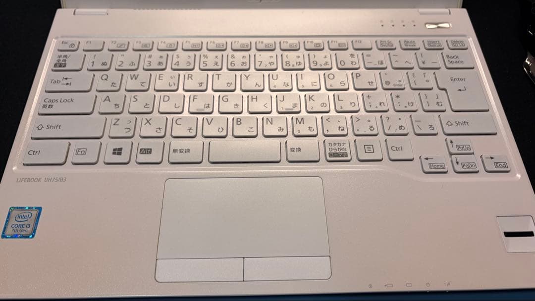 富士通 LIFEBOOK UH75/B3 i3 12g+128g 新バッテリー