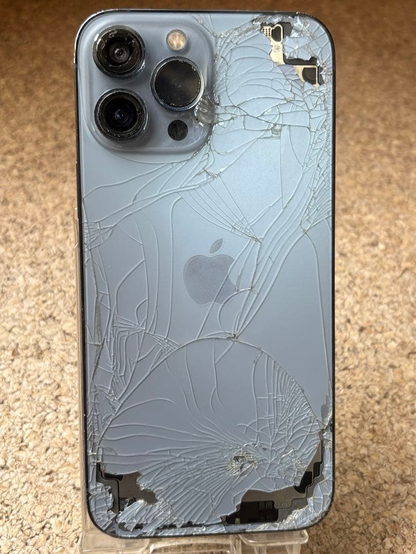 【部品取り】iPhone13 pro maxシエラブルー SIMフリー ジャンク