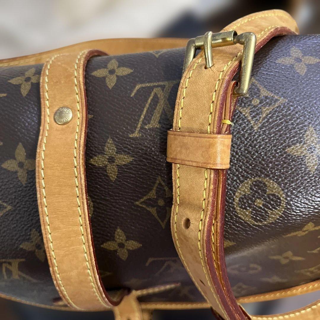 【Louis Vuitton】ソミュール30(ショルダーバック)