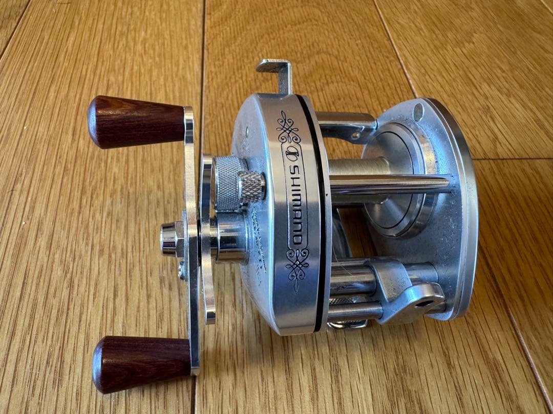美品　Shimano Bantam 200 SG リール　バンタム
