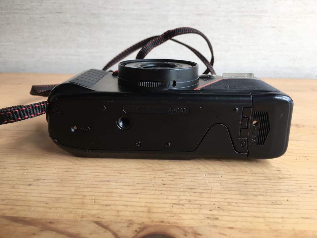 フィルムカメラ Nikon AD3 35mm 1:2.8