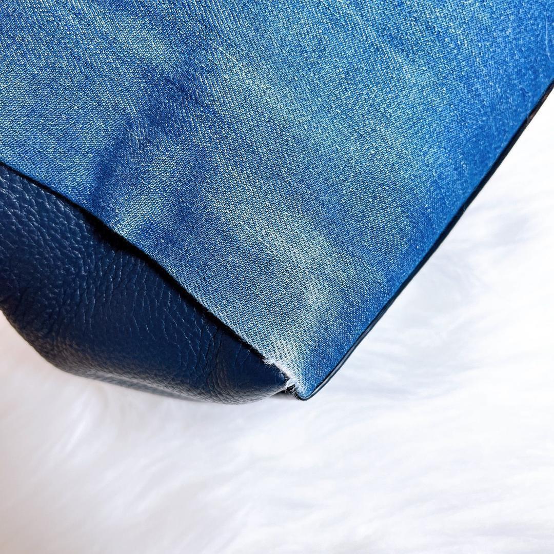 コーチ ショルダーバッグ　ハンドバッグ　2way デニム　レザー F66964