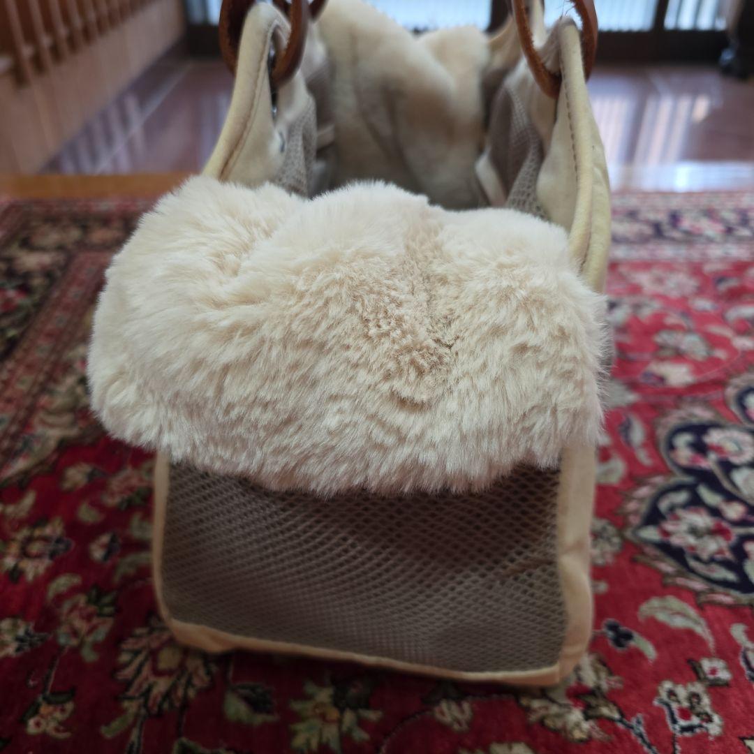 ✨希少LA発Louisdogファー付きペットキャリーバッグ ファーは取り外し可能