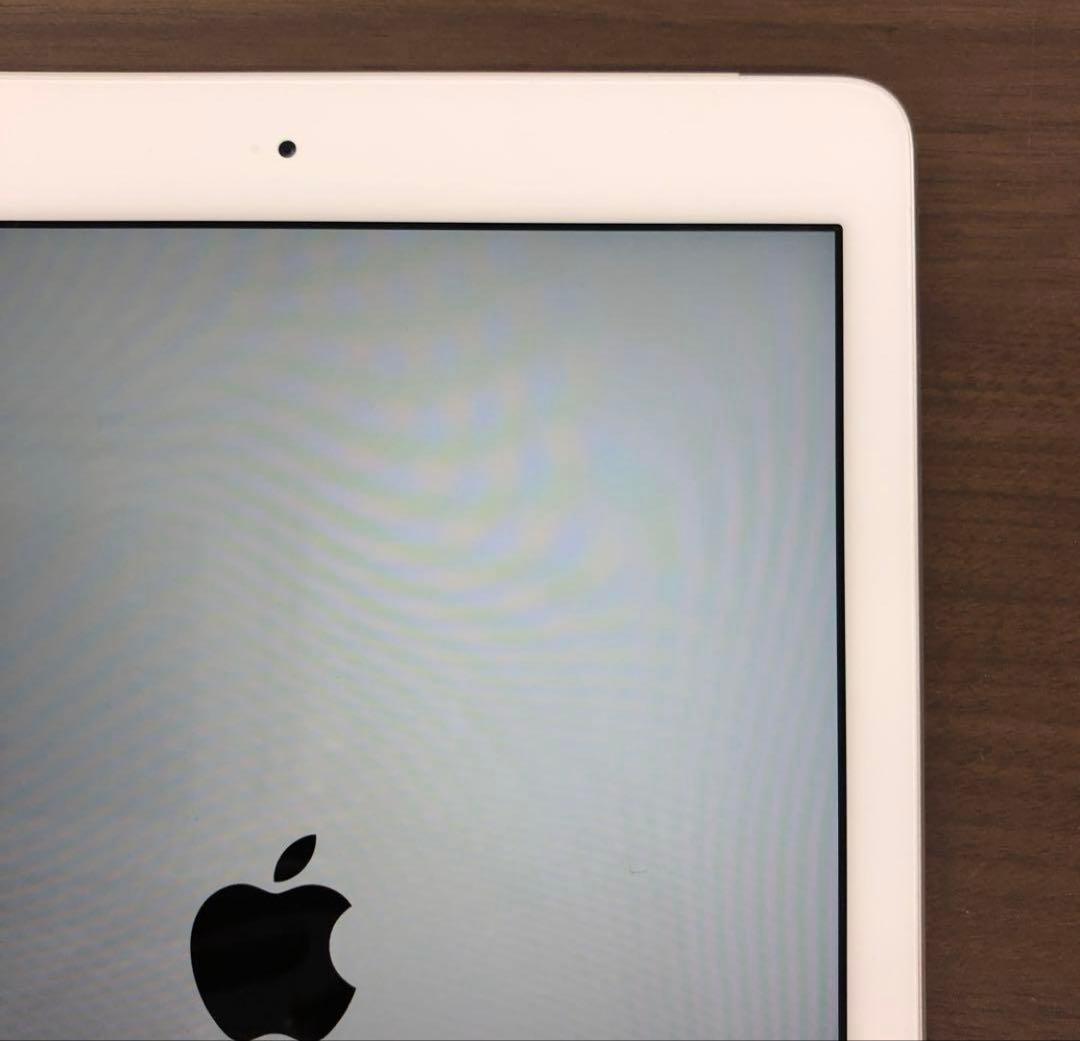 Apple iPad 第5世代 シルバー
