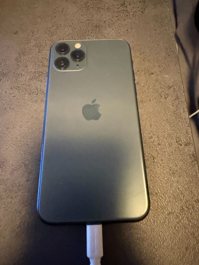 iPhone 11 Pro 256GB ミッドナイトグリーン SIMフリー