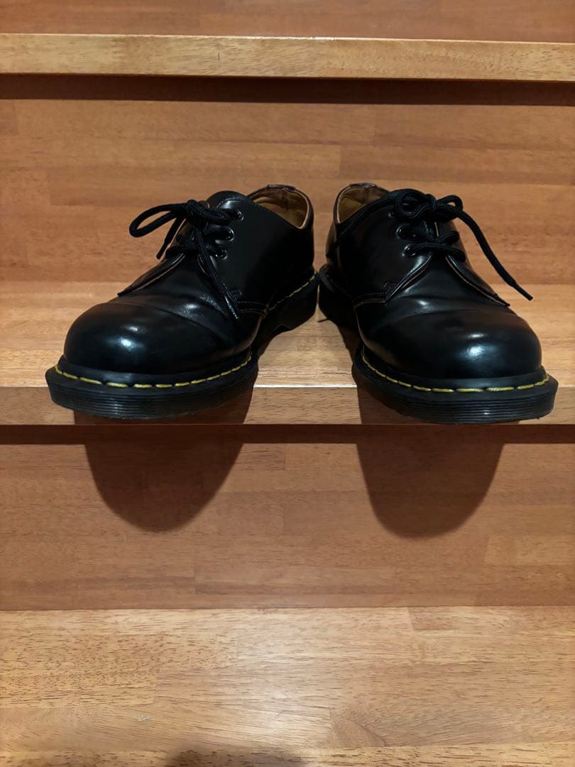 ドクターマーチン3ホール　イングランド製　UK8