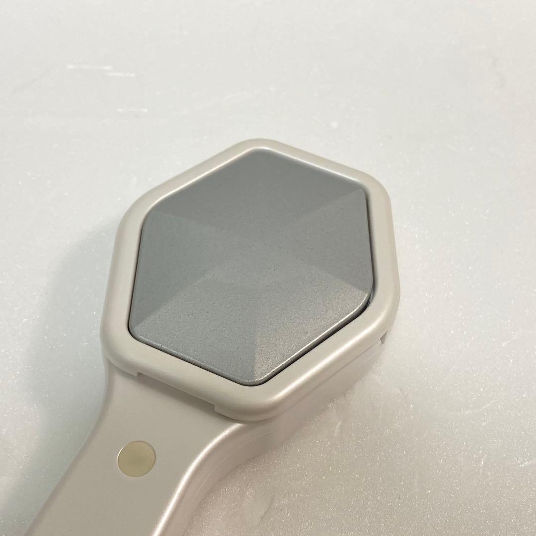 マザーズエンブレイス　温熱美容機器　定価132,000(税込)