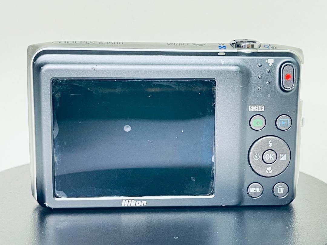 NIKON ニコン COOLPIX S3500 シルバー バッテリー SDカード