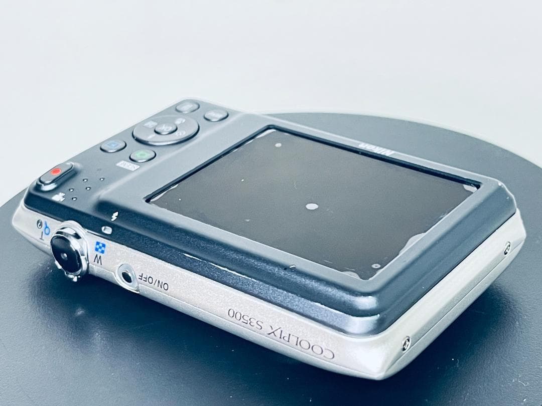 NIKON ニコン COOLPIX S3500 シルバー バッテリー SDカード